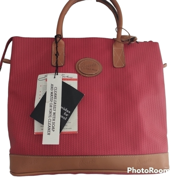 Ricardo's Beverly Hills Handbags - Ricardo's Beverly Hills Travel Bag Vintage